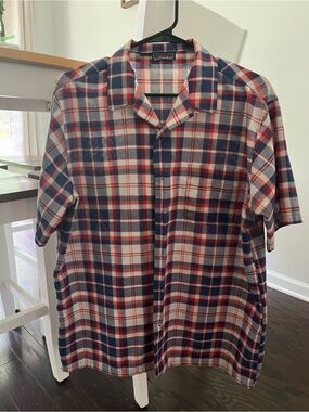 Remington Navy Vintage White & Red Plaid Short-Sleeve Button-Down Shirt
